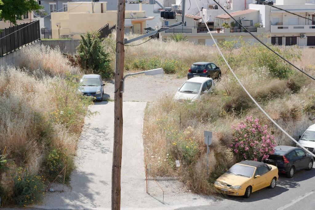 شقة Nh Urban Living In Nea Alikarnassos كاندية المظهر الخارجي الصورة